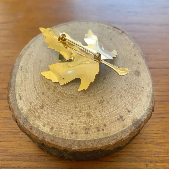 Vintage Orange Brown Gold Curved Angle Maple Leaf Fall Autumn Pin Brooch - Picture 5 of 5